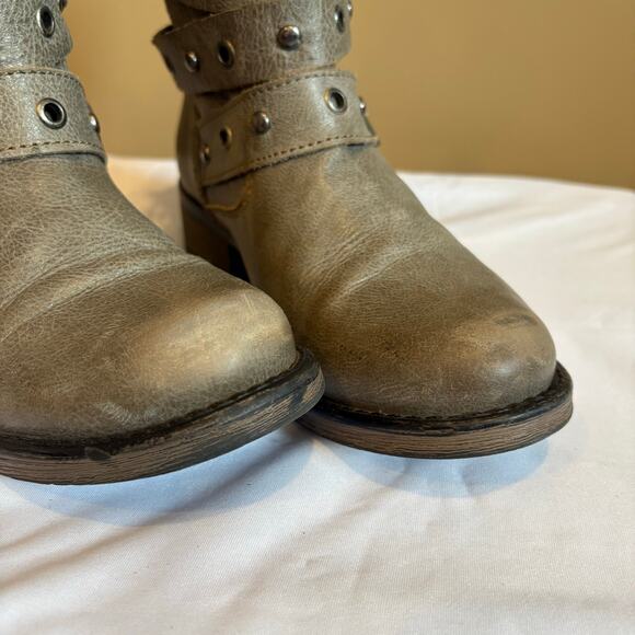 Steve Madden Brown Leather Pull On Buckle Moto Biker Boots Womens Size 7.5 M - Picture 3 of 9